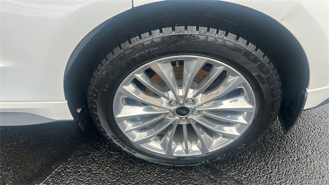 Used 2020 Ford Edge Titanium w/ Equipment Group 301A image 36