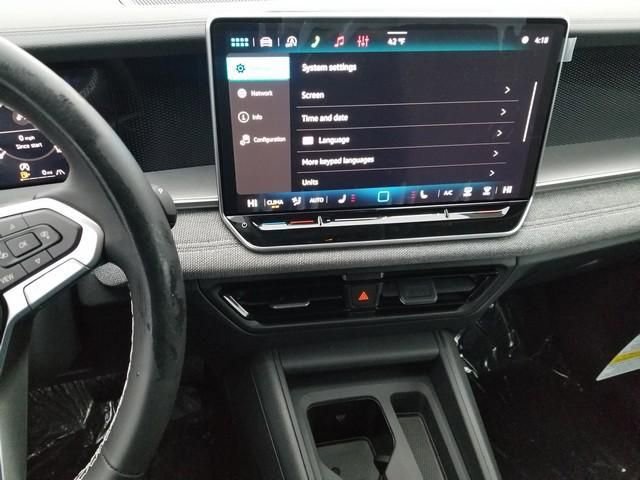 New 2026 Volkswagen Tiguan S AWD/4WD image 10