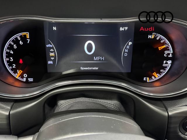 Used 2022 Jeep Grand Cherokee Limited w/ Tech Group image 2