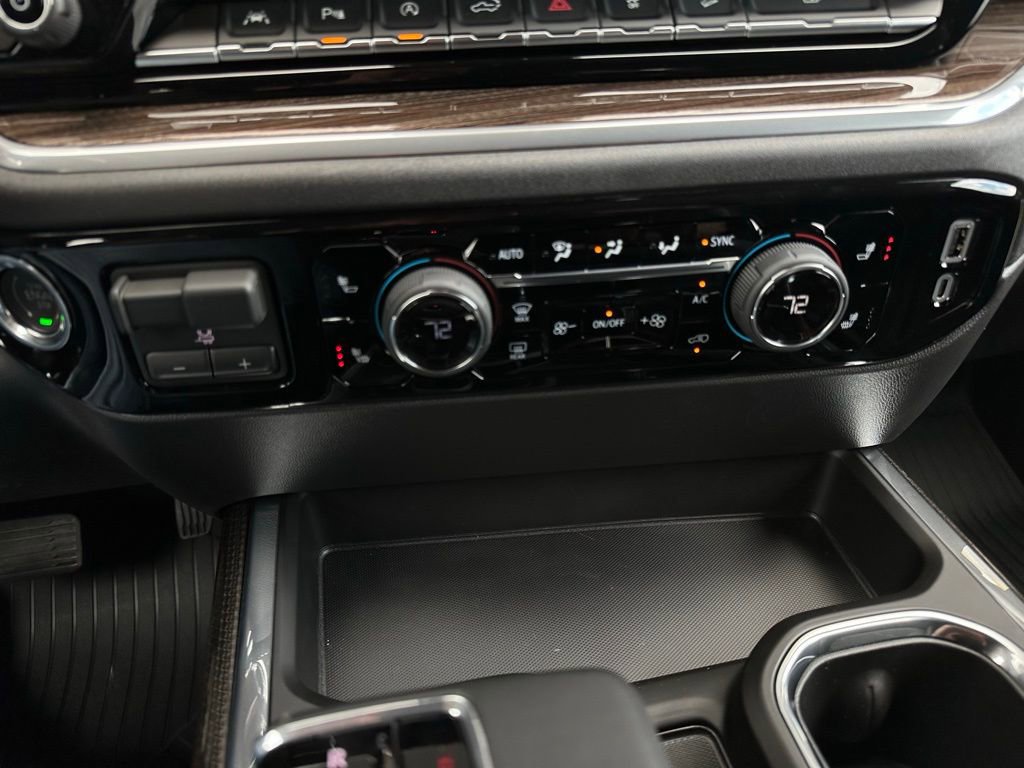 New 2026 Chevrolet Silverado 1500 RST w/ RST All Star Premium Package AWD/4WD image 24