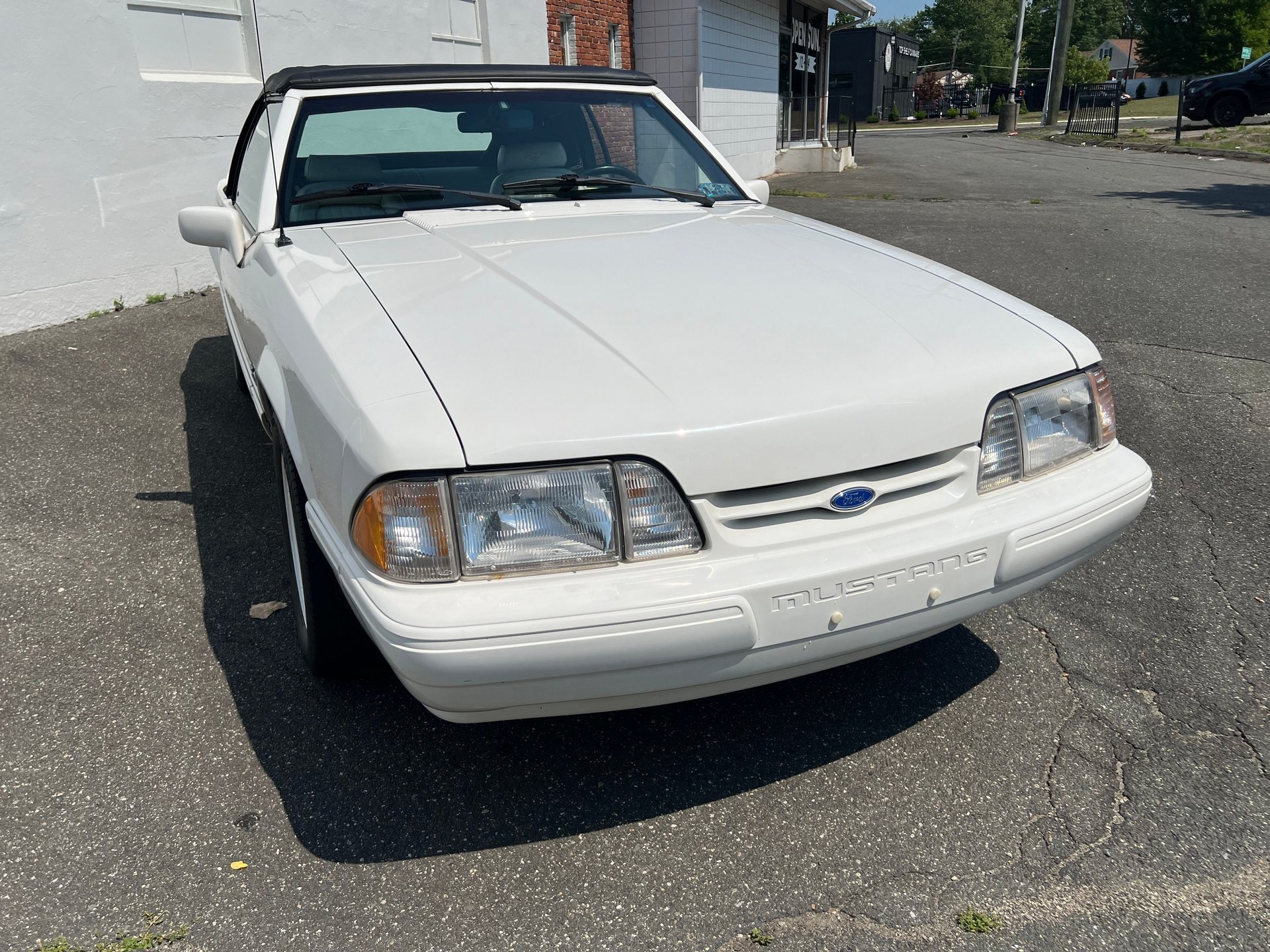 Used 1993 Ford Mustang LX RWD image 13