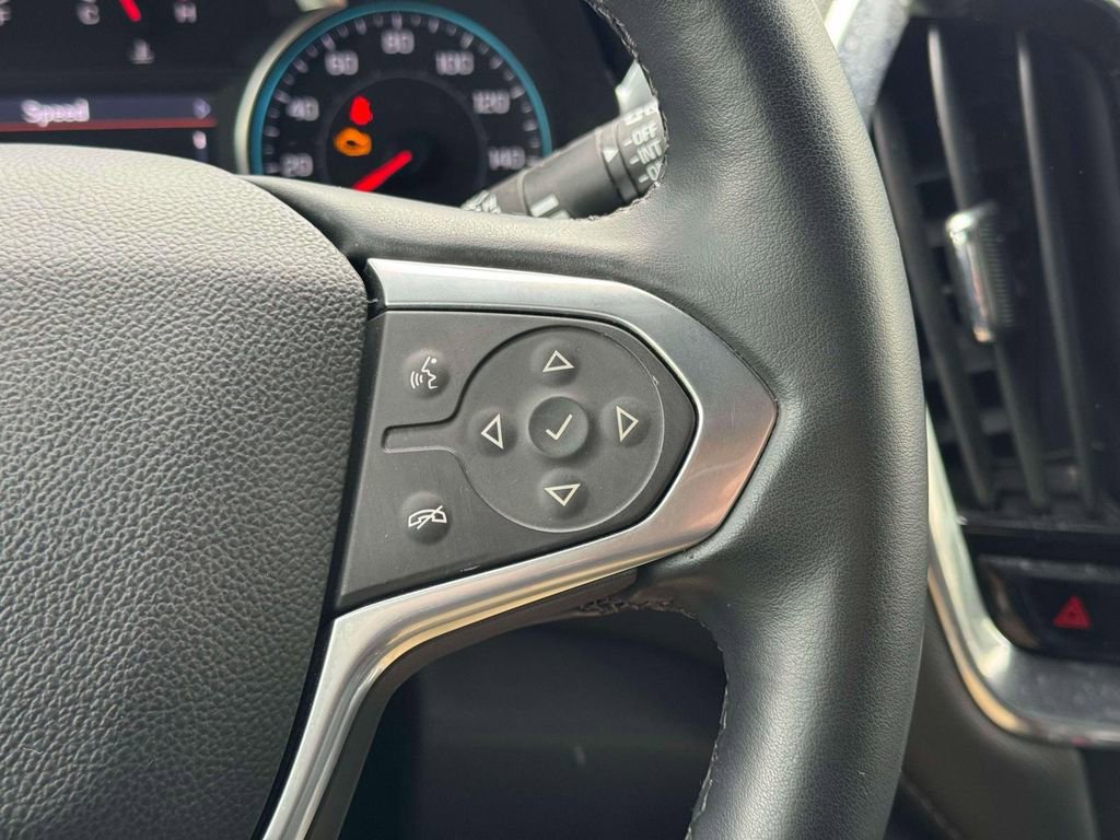 Used 2023 Chevrolet Traverse LT AWD/4WD image 25