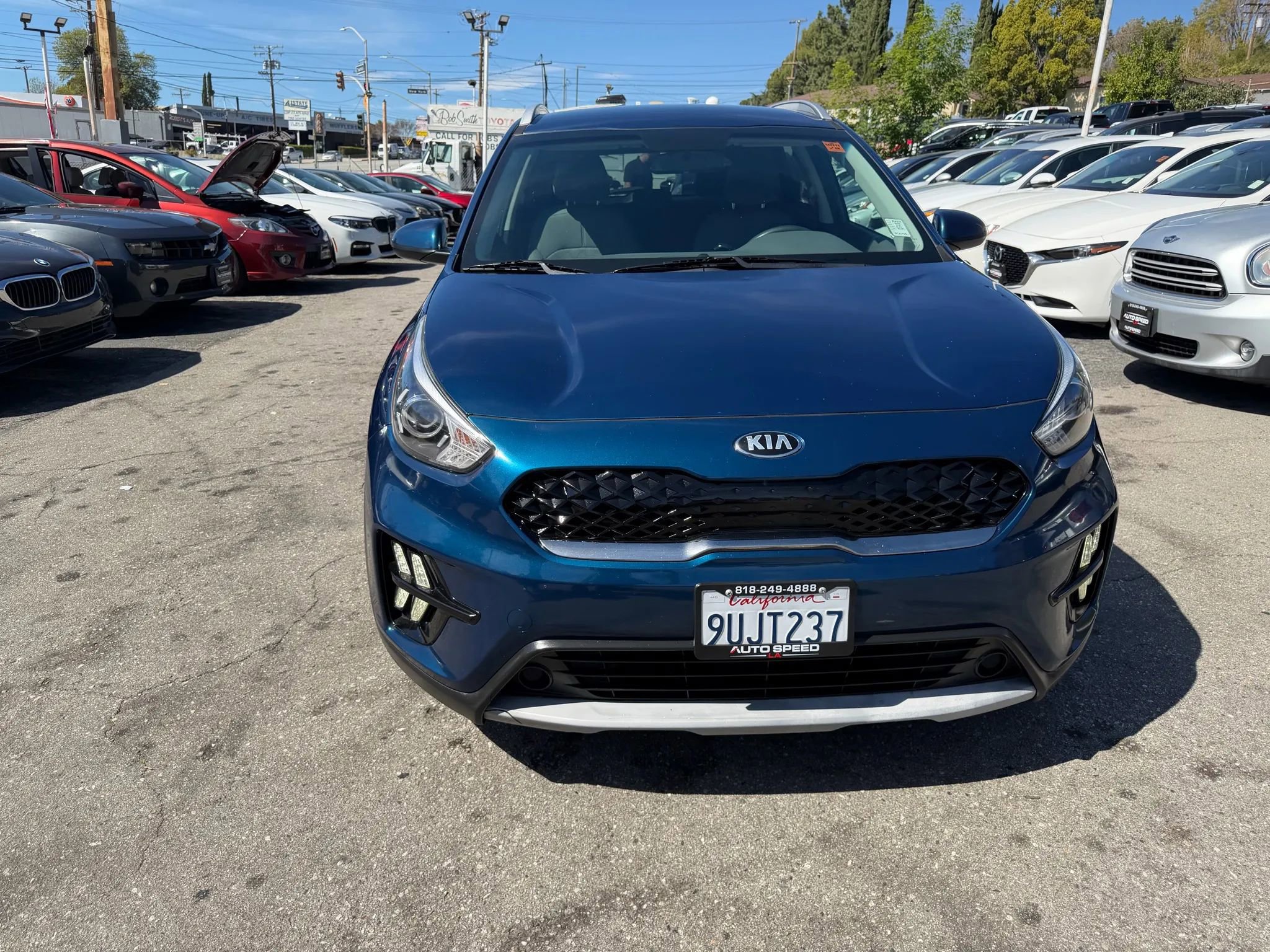 Used 2020 Kia Niro LX FWD image 4