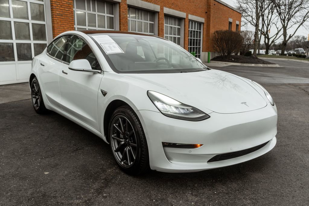 Used 2018 Tesla Model 3 Long Range image 5