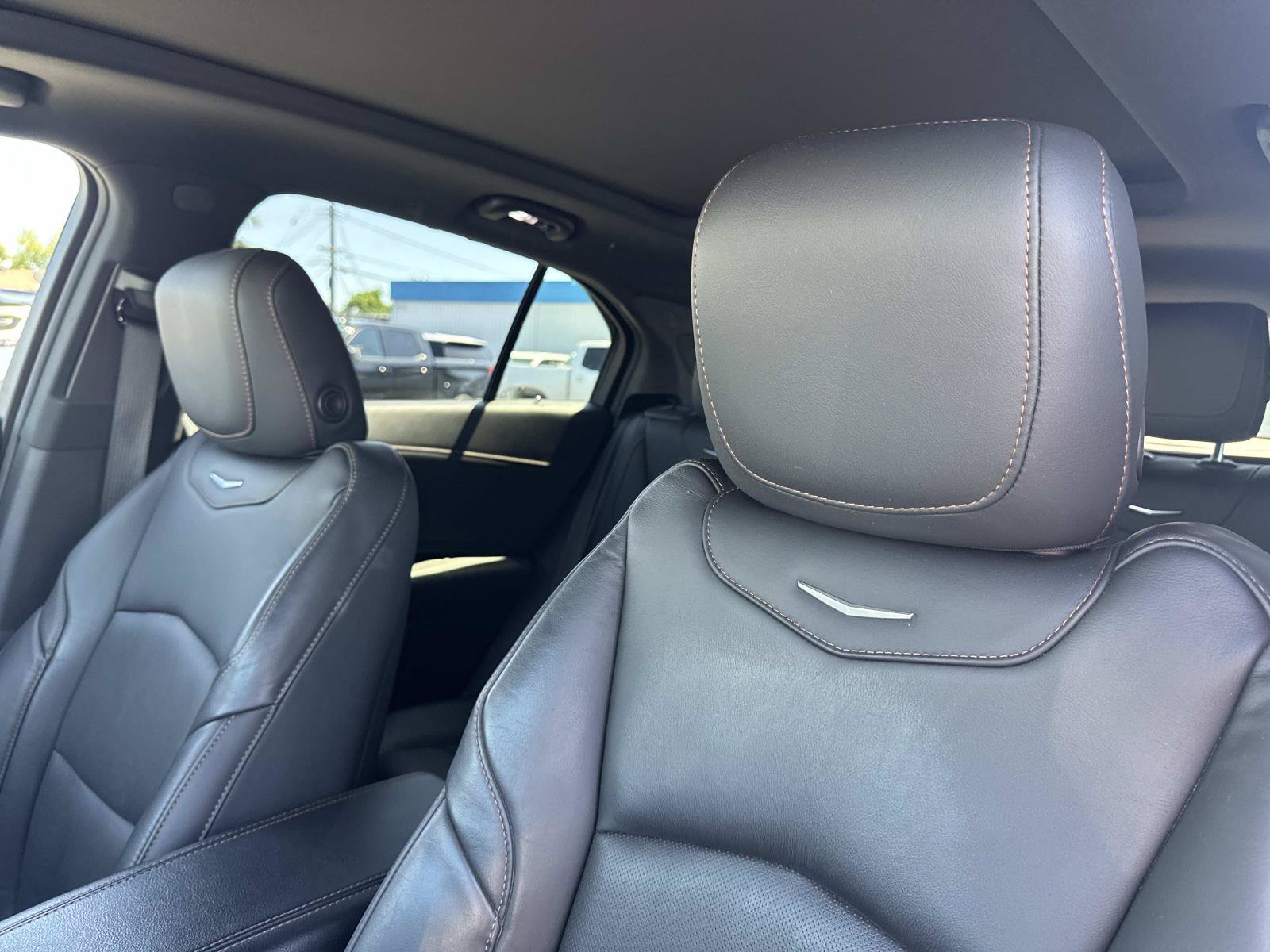 Used 2023 Cadillac XT4 Sport FWD image 27