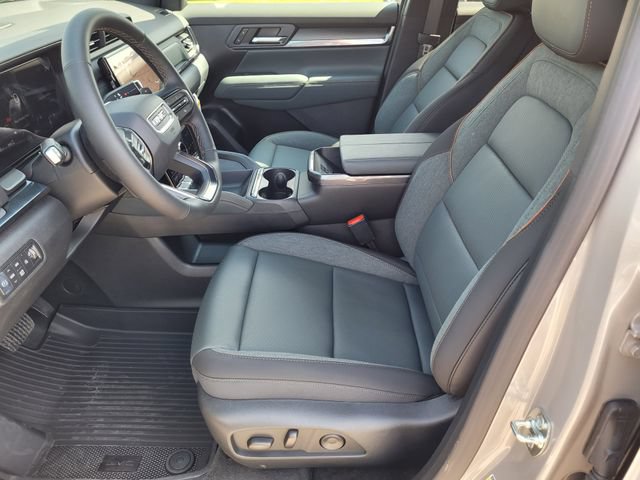 New 2026 GMC Terrain AT4 w/ Convenience Package III AWD/4WD image 21