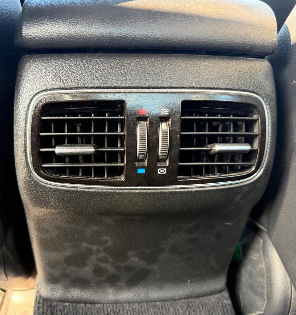 Used 2012 Hyundai Genesis 3.8 image 14