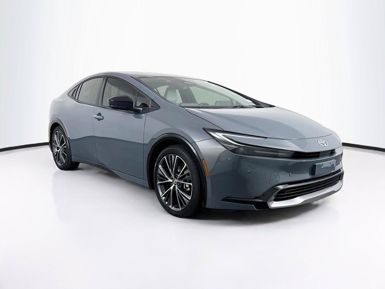 Certified 2026 Toyota Prius XLE FWD image 10