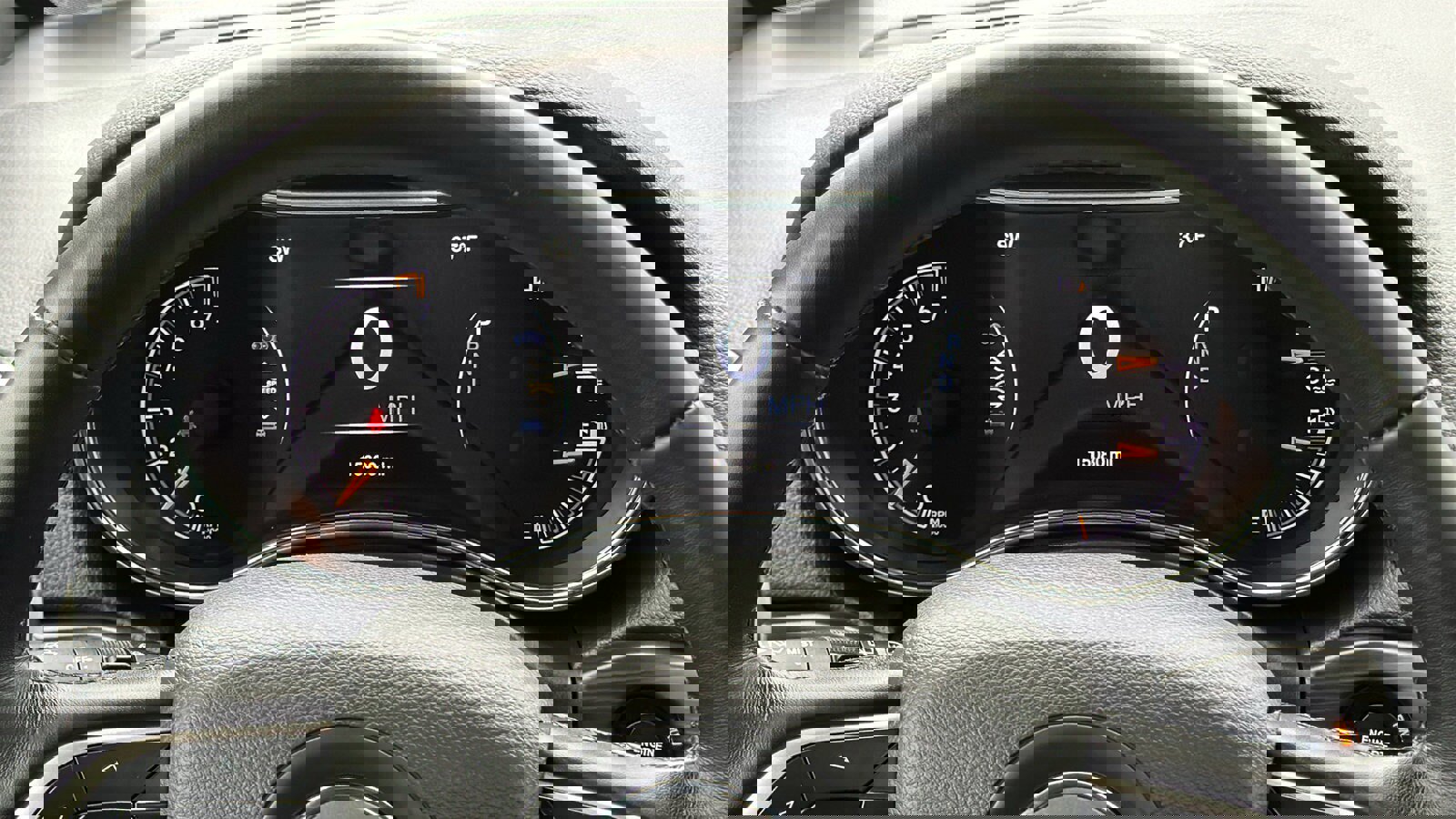 Certified 2022 Jeep Grand Cherokee Laredo X image 17