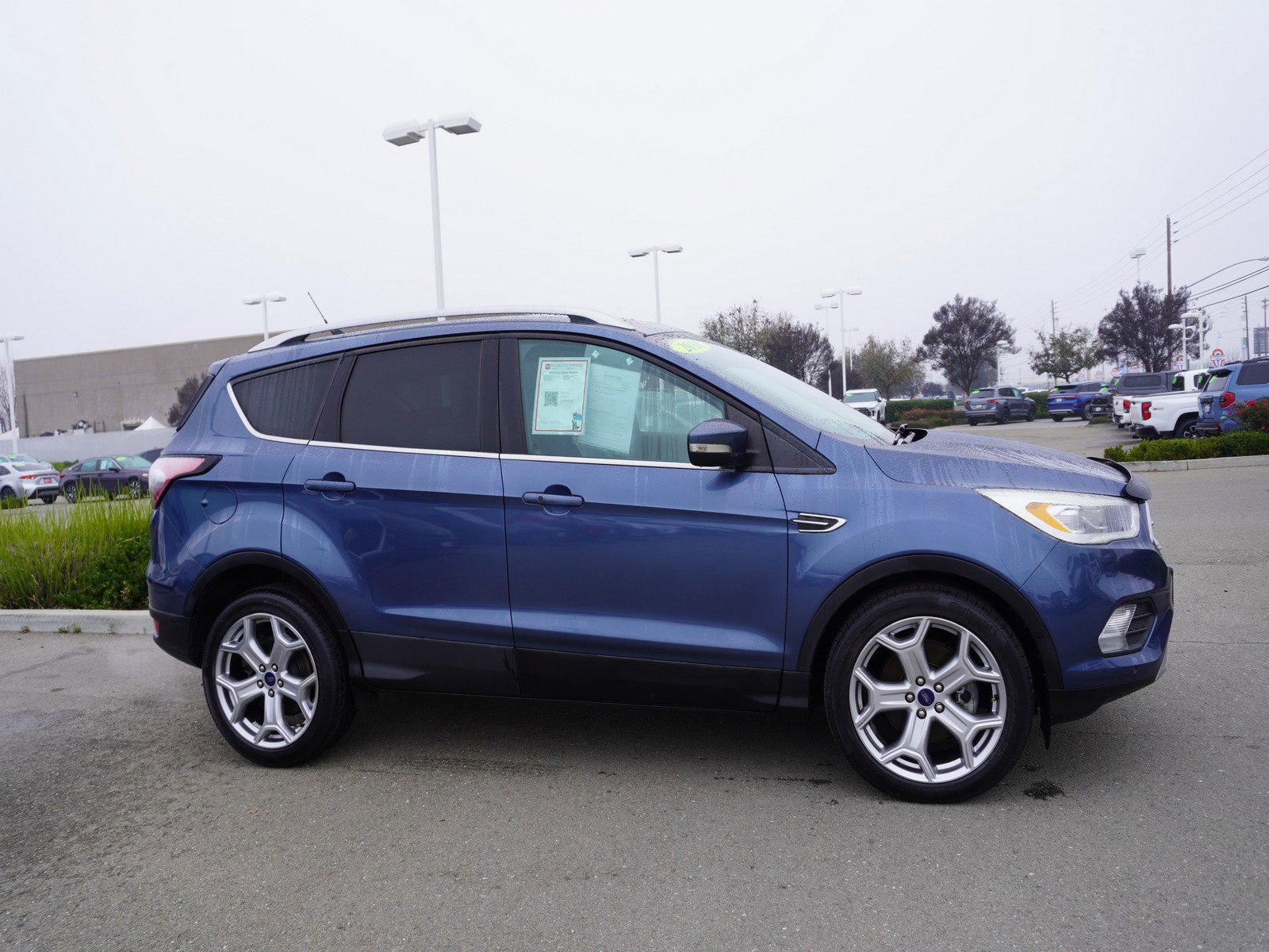 Used 2018 Ford Escape Titanium w/ Ford Safe & Smart Package image 4