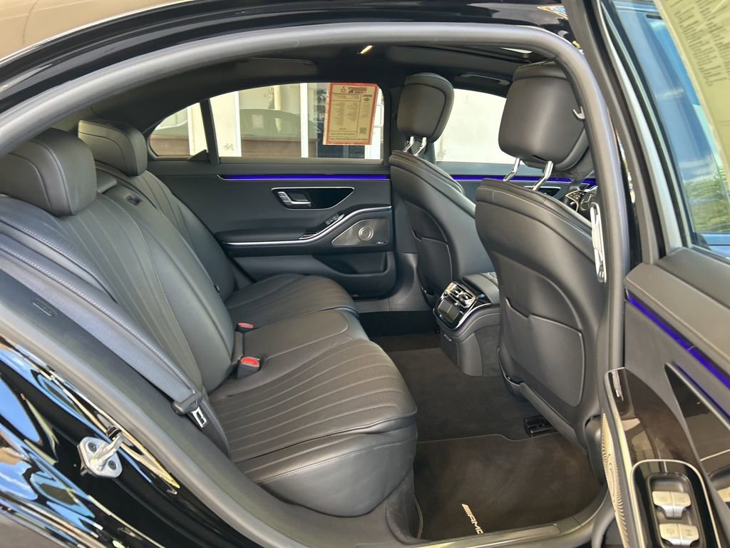 Used 2023 Mercedes-Benz S 500 4MATIC w/ AMG Line image 31