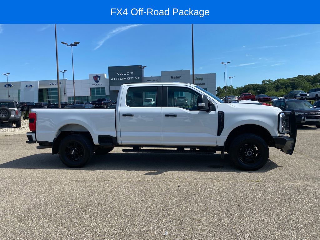 Used 2023 Ford F250 XL w/ STX Appearance Package AWD/4WD image 7