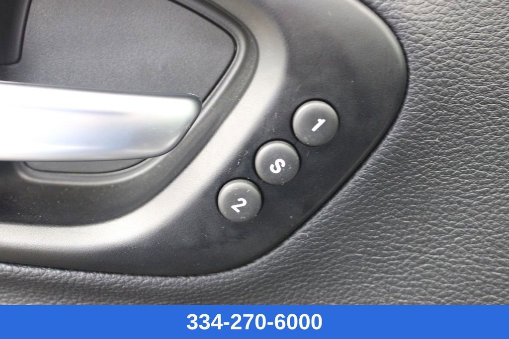 Used 2023 Jeep Cherokee Altitude Lux w/ Lux Elite Package image 20