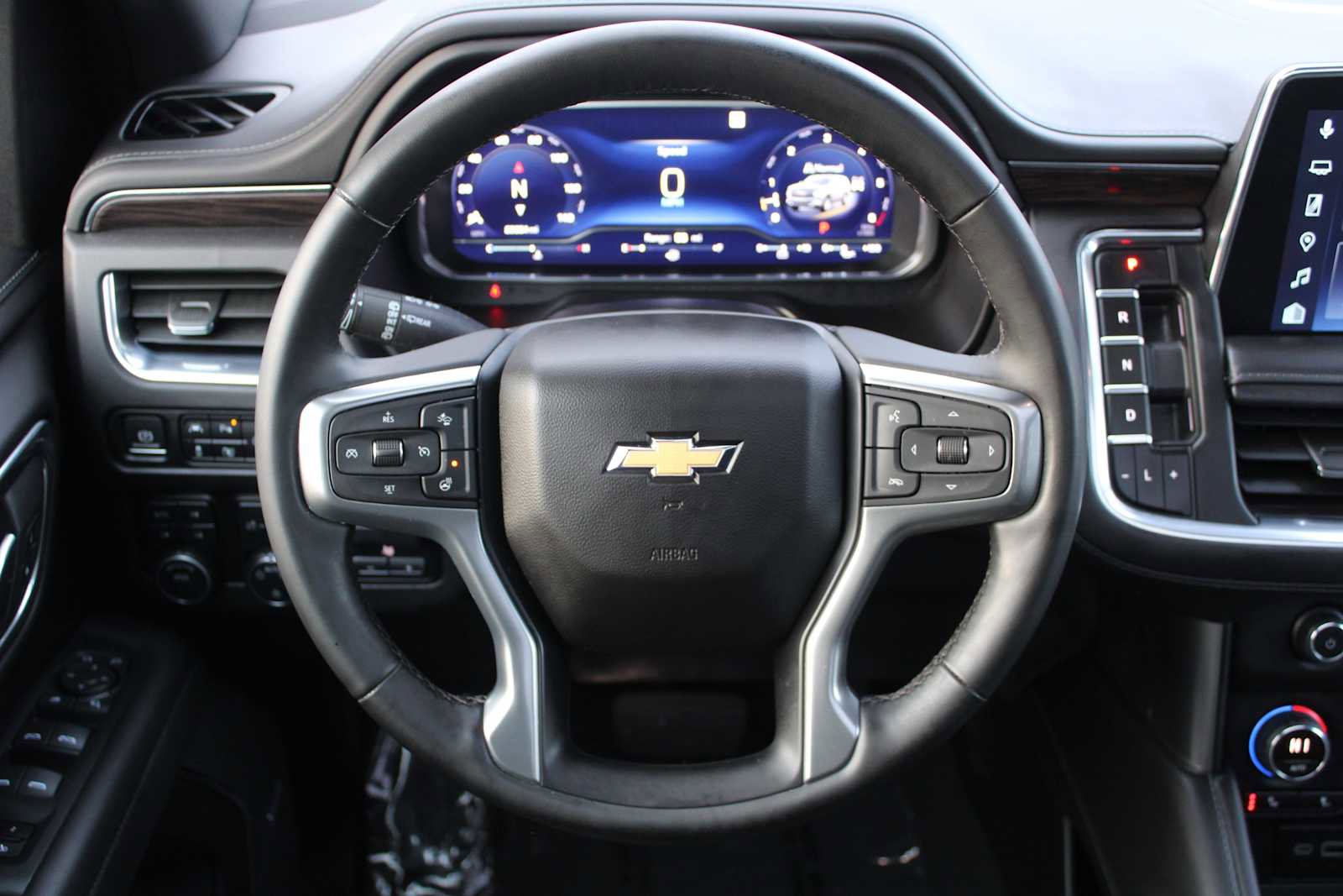 Certified 2023 Chevrolet Suburban LT w/ LT Signature Package image 15