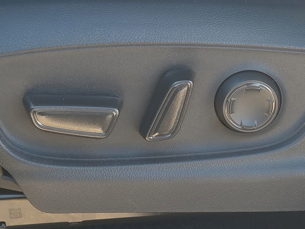 New 2026 Toyota Tacoma Limited image 18