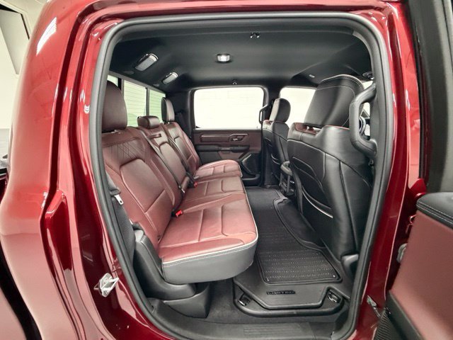 Used 2025 RAM 1500 Limited AWD/4WD image 23