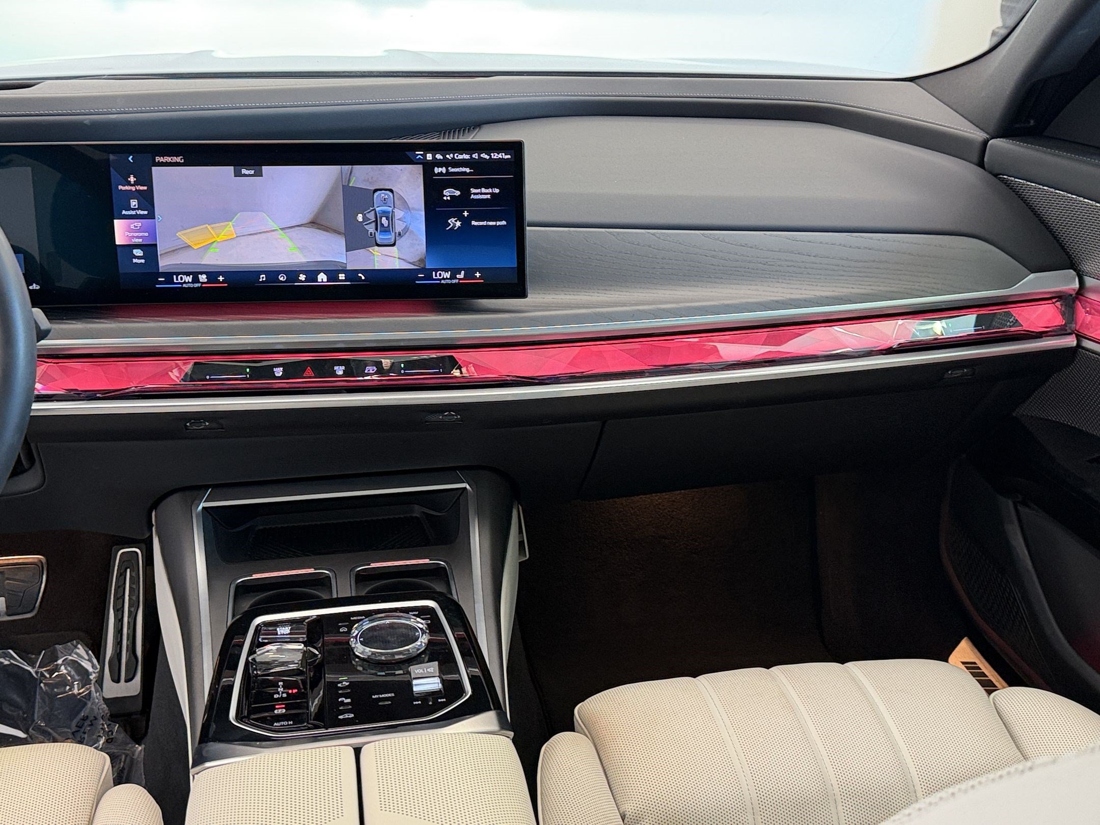 Certified 2023 BMW 760i xDrive AWD/4WD image 30