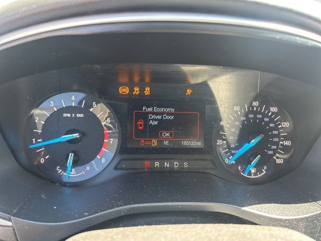 Used 2014 Ford Fusion SE FWD image 21