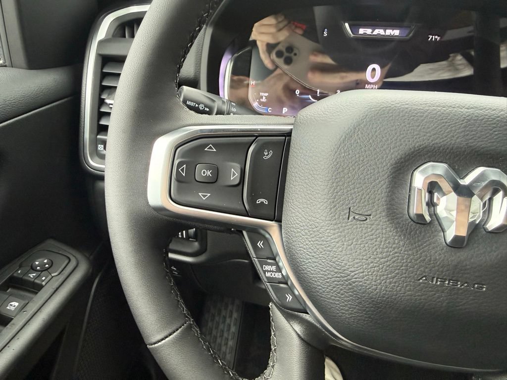 New 2026 RAM 1500 Big Horn AWD/4WD image 19