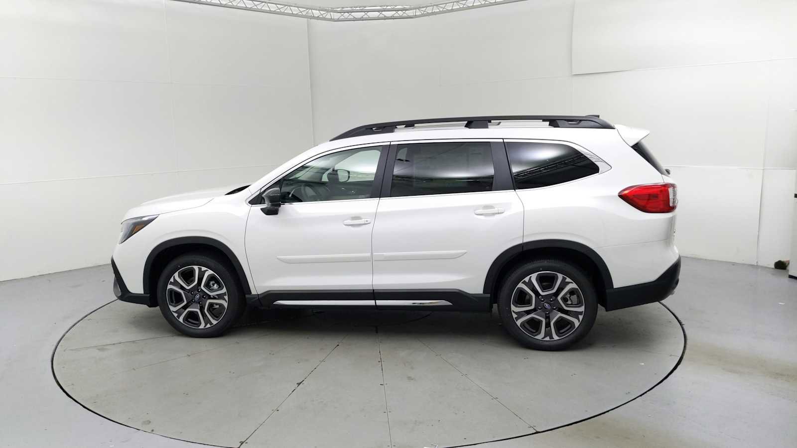 New 2025 Subaru Ascent Limited w/ Popular Package #2 image 6
