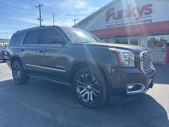 Used 2018 GMC Yukon Denali w/ Denali Ultimate Package AWD/4WD image 1