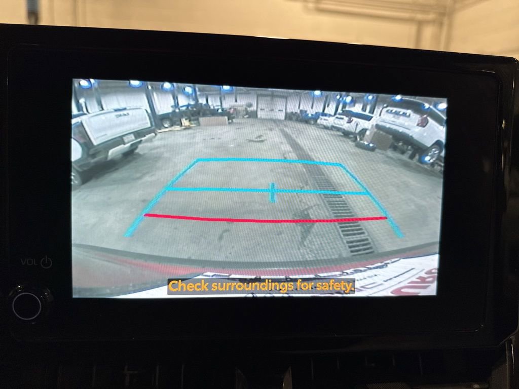 Used 2023 Toyota Corolla Cross LE image 29