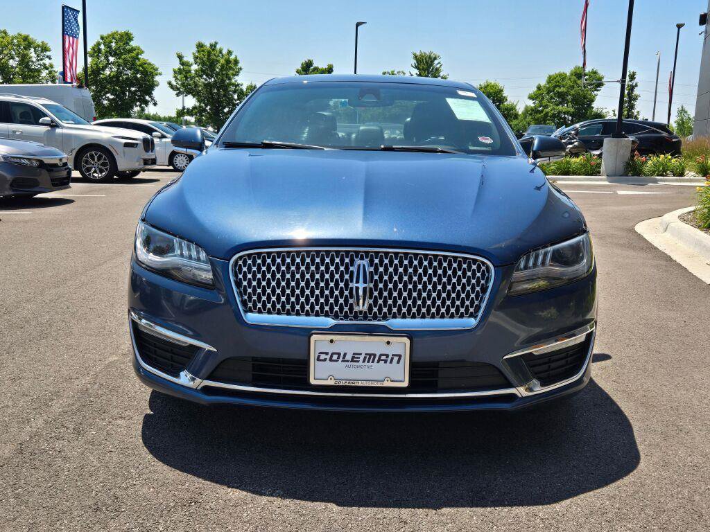 Used 2019 Lincoln MKZ Premiere FWD image 2