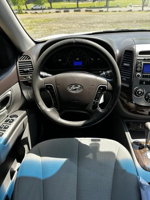 Used 2012 Hyundai Santa Fe GLS AWD/4WD image 24