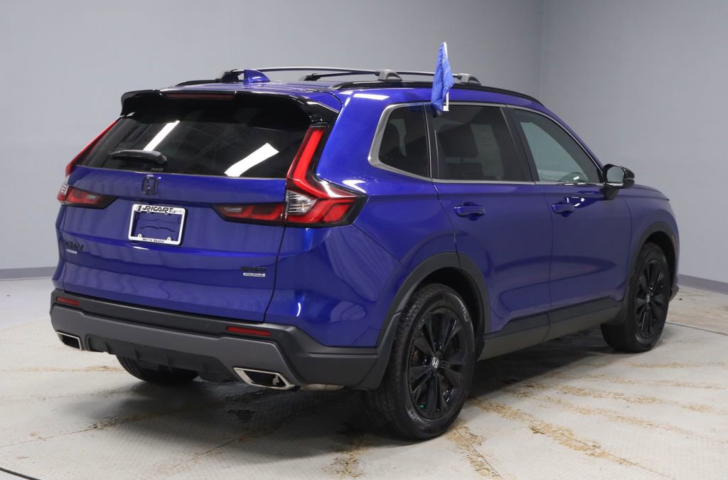 Used 2024 Honda CR-V Sport Touring image 11