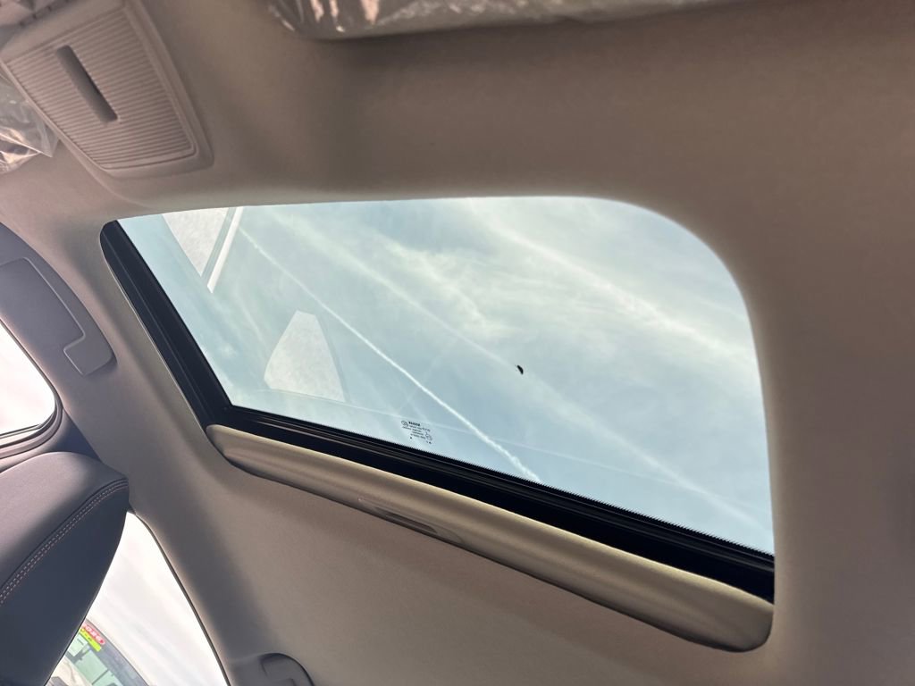 New 2026 Nissan Sentra SR w/ SR Premium Package image 17