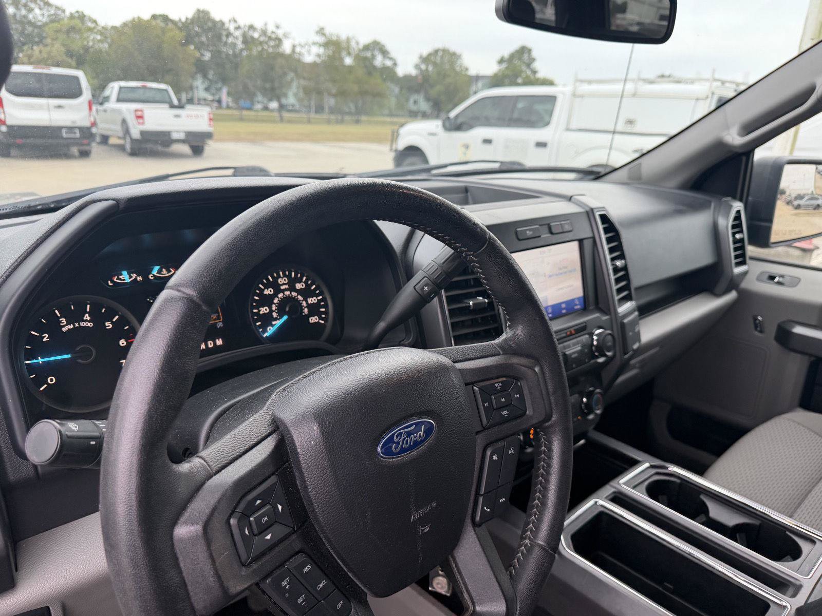 Used 2020 Ford F150 XLT w/ Equipment Group 302A Luxury AWD/4WD image 10