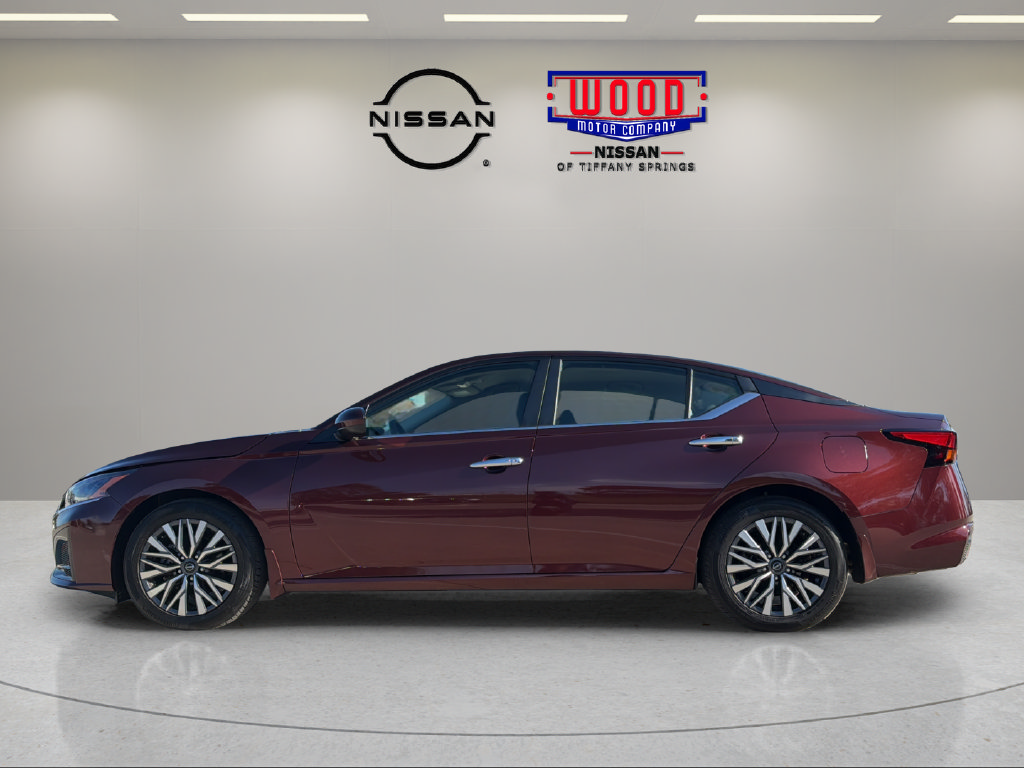 Certified 2024 Nissan Murano SV w/ SV Midnight Edition Package AWD/4WD image 5