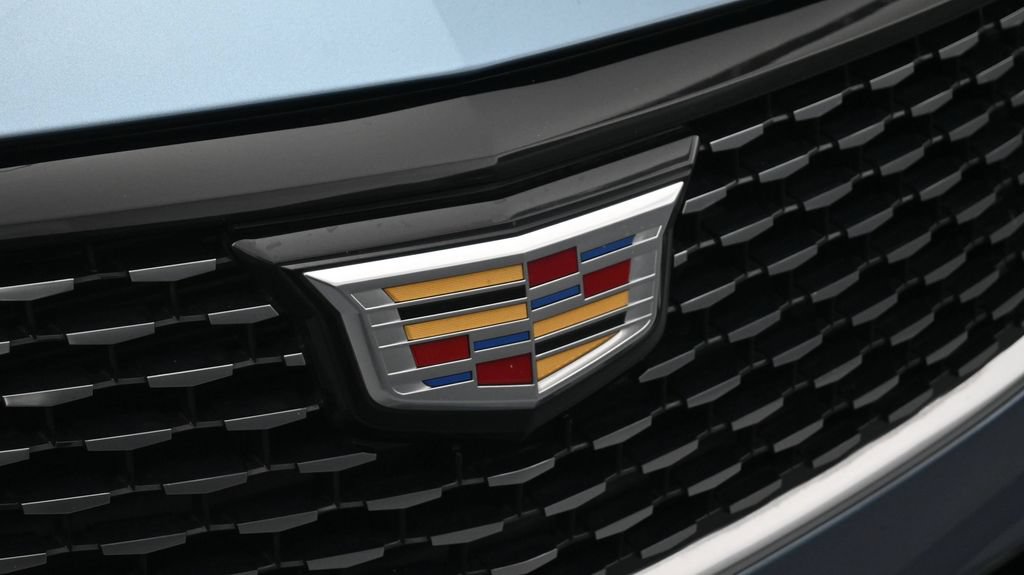 Certified 2023 Cadillac CT4 Luxury RWD image 19
