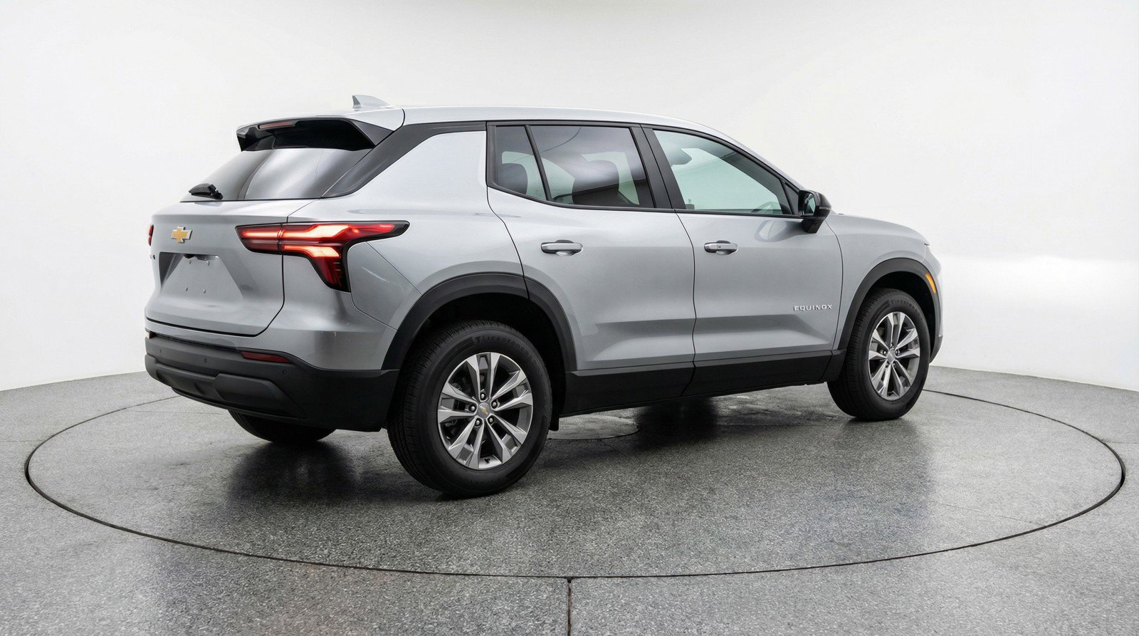 Used 2025 Chevrolet Equinox LT FWD image 9