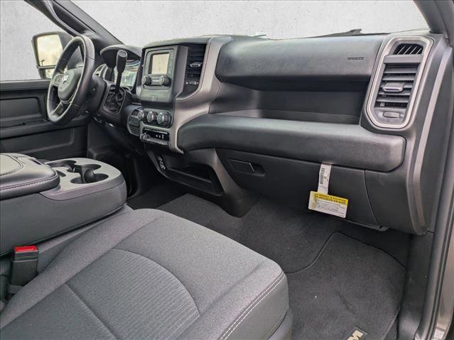 Used 2024 RAM 3500 Tradesman w/ Chrome Appearance Group image 19