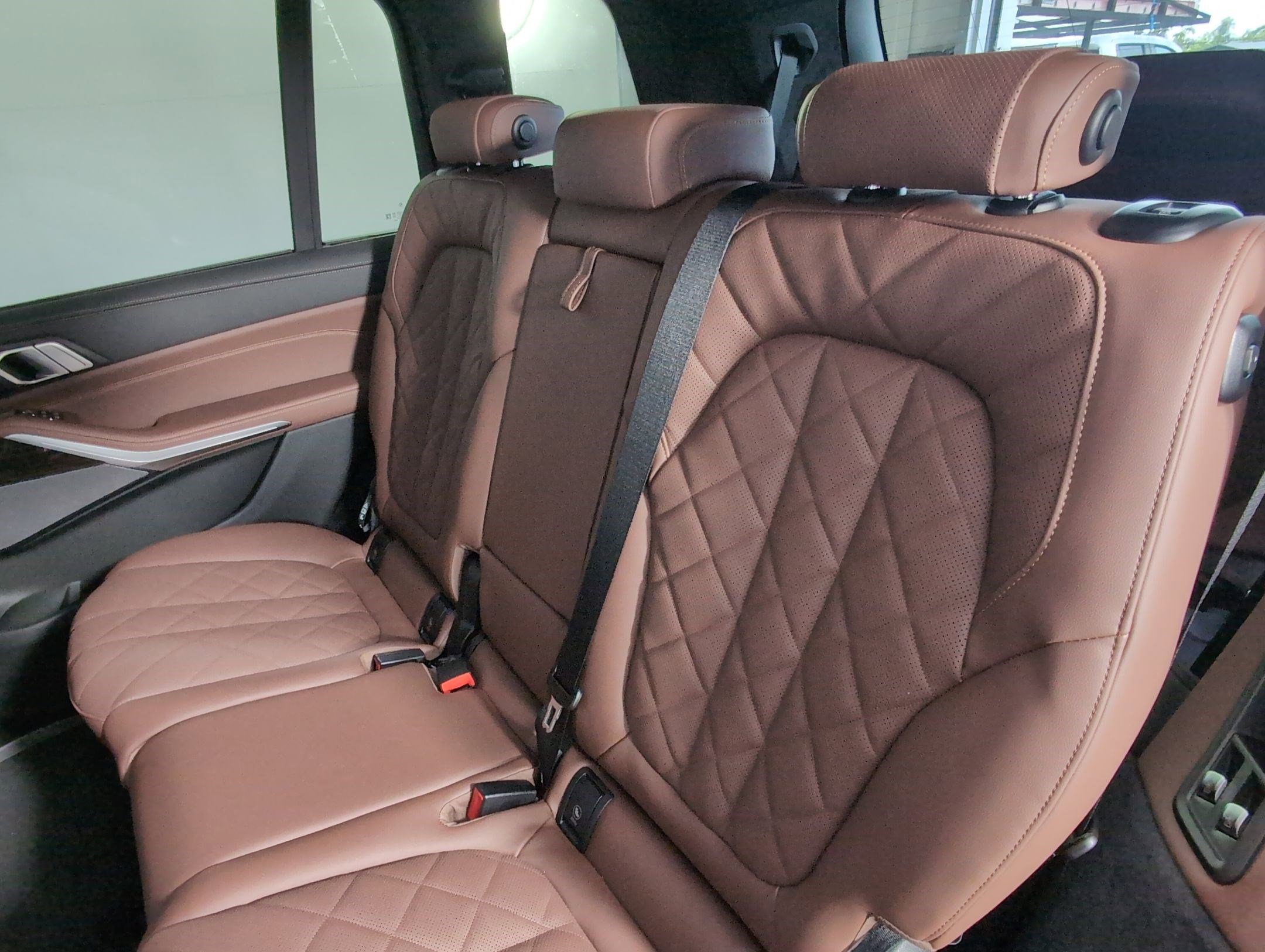 New 2026 BMW X7 xDrive40i w/ M Sport Package image 28