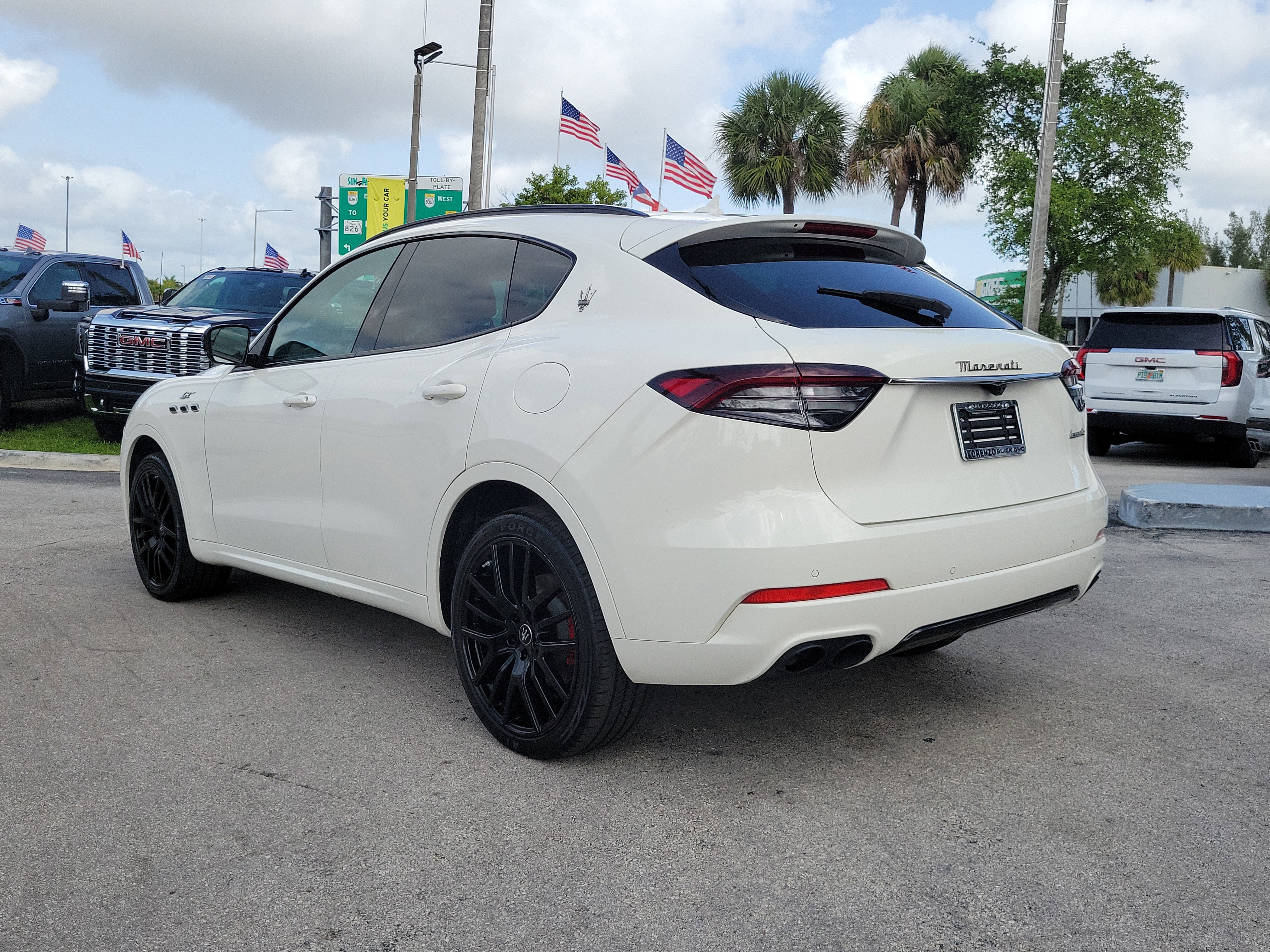 Used 2022 Maserati Levante GT image 7