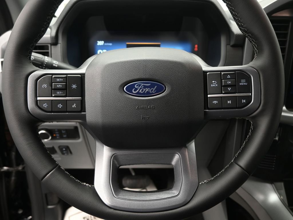 New 2025 Ford F150 Lightning XLT image 12