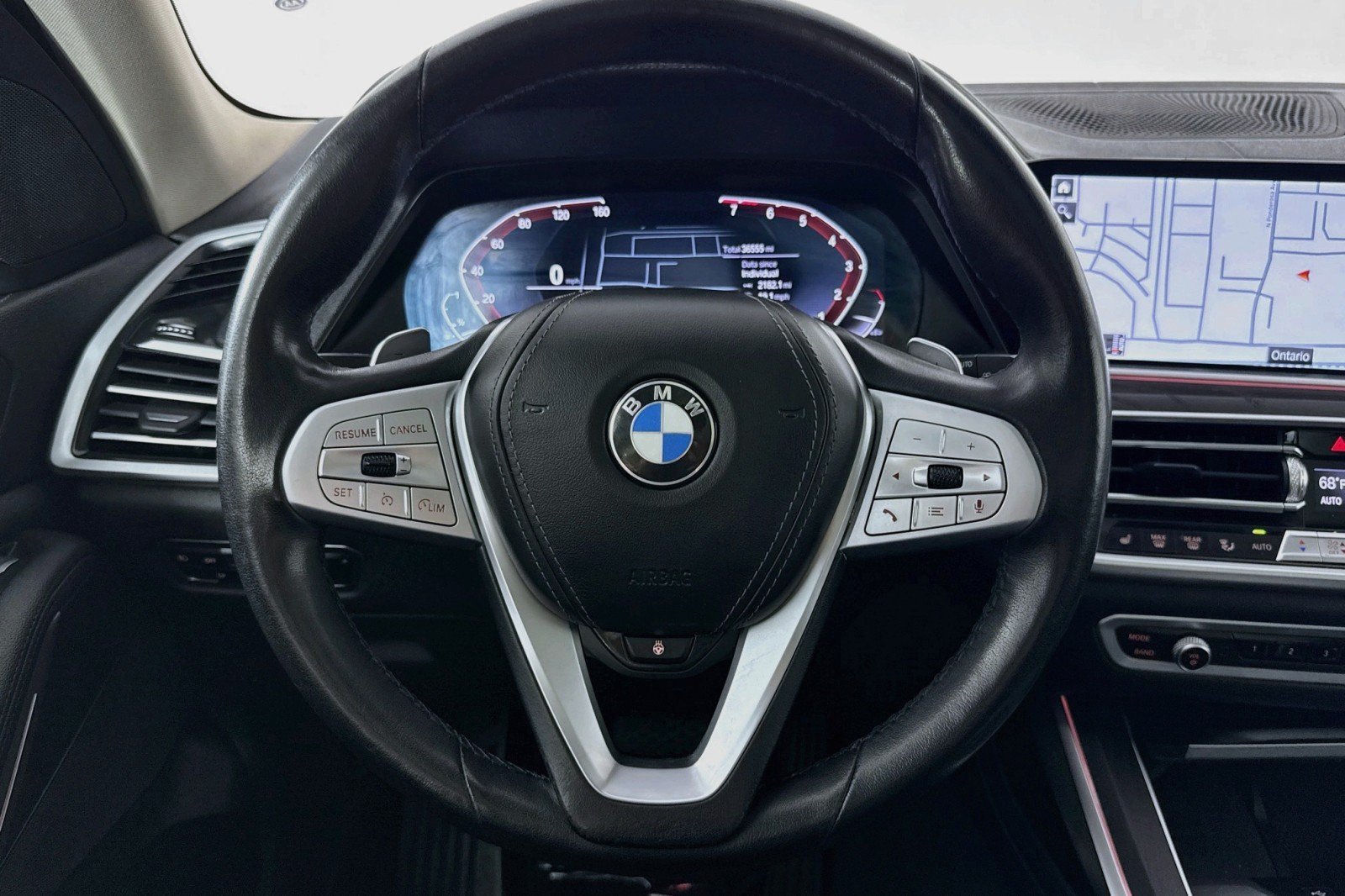 Used 2022 BMW X7 xDrive40i w/ Premium Package AWD/4WD image 19
