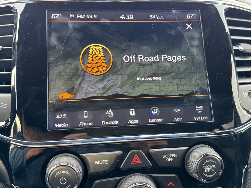 Certified 2020 Jeep Grand Cherokee Altitude image 32