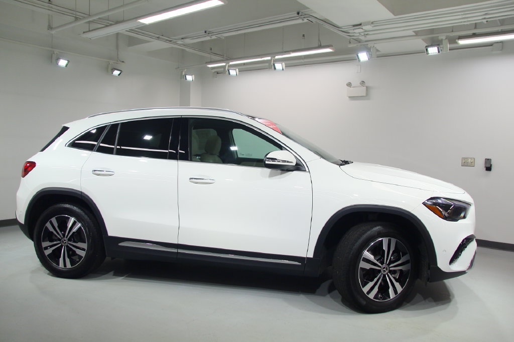 Certified 2026 Mercedes-Benz GLA 250 4MATIC image 13