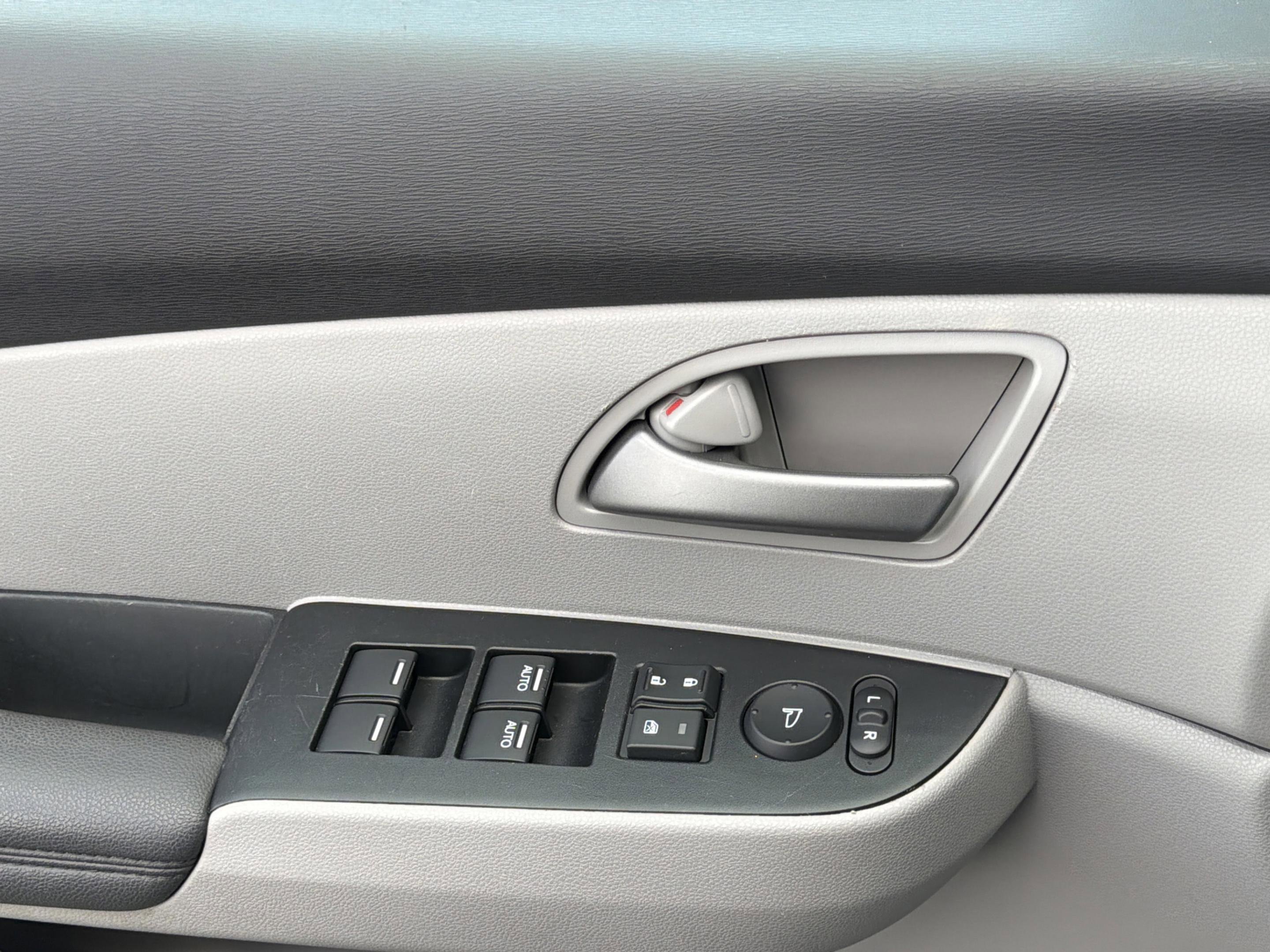 Used 2013 Honda Odyssey EX image 13