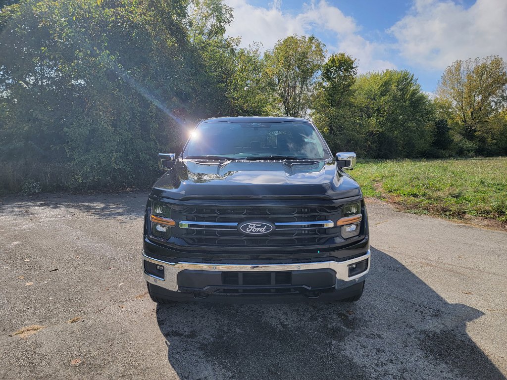 New 2025 Ford F150 XLT image 2