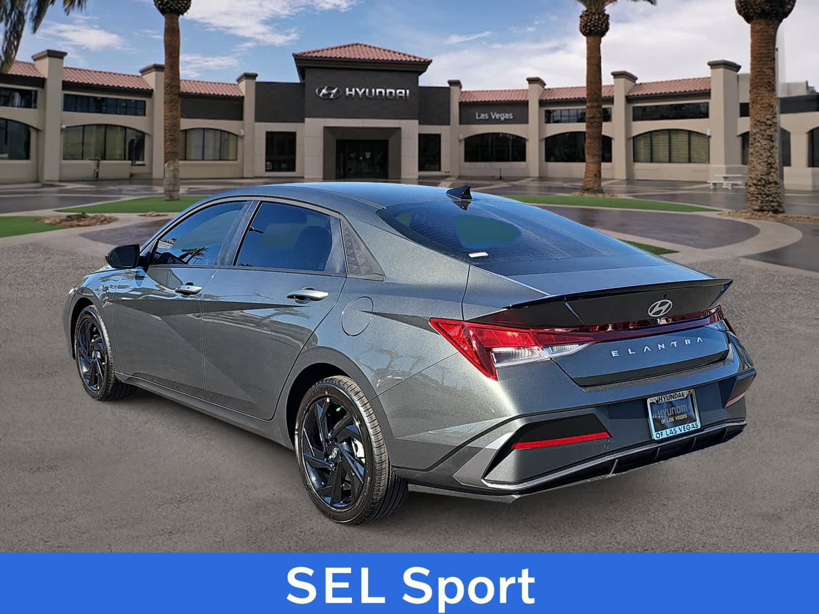 Certified 2026 Hyundai Elantra Sport FWD image 4