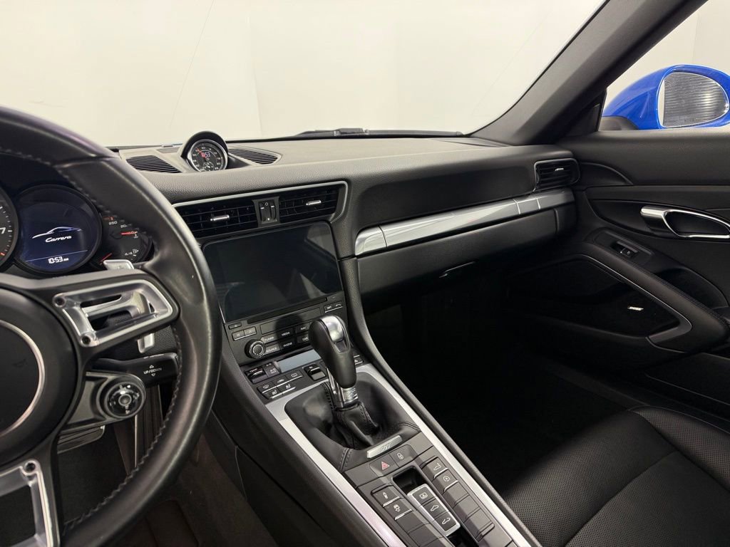 Used 2017 Porsche 911 Carrera image 22