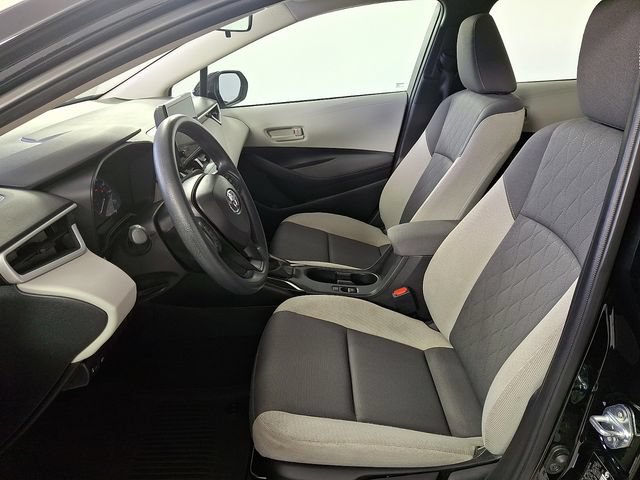 Certified 2025 Toyota Corolla LE FWD image 16