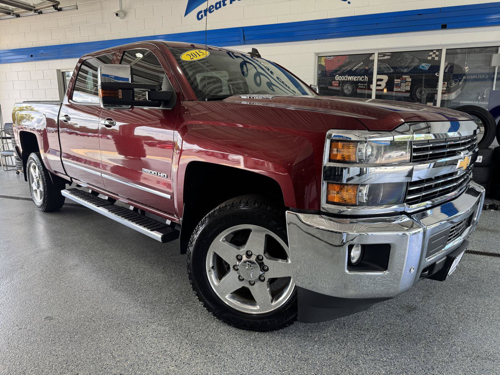 Used 2015 Chevrolet Silverado 2500 LTZ w/ Duramax Plus Package AWD/4WD image 2