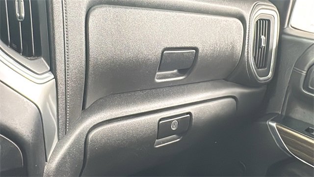 Used 2019 Chevrolet Silverado 1500 LT image 28