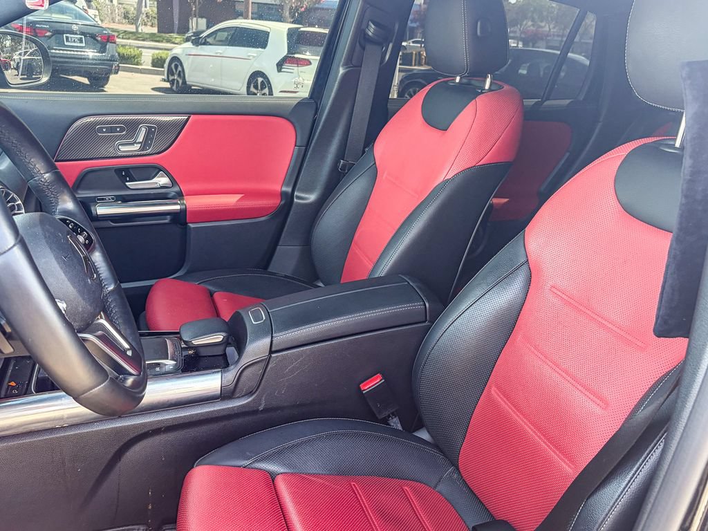 Used 2021 Mercedes-Benz GLA 250 4MATIC image 9