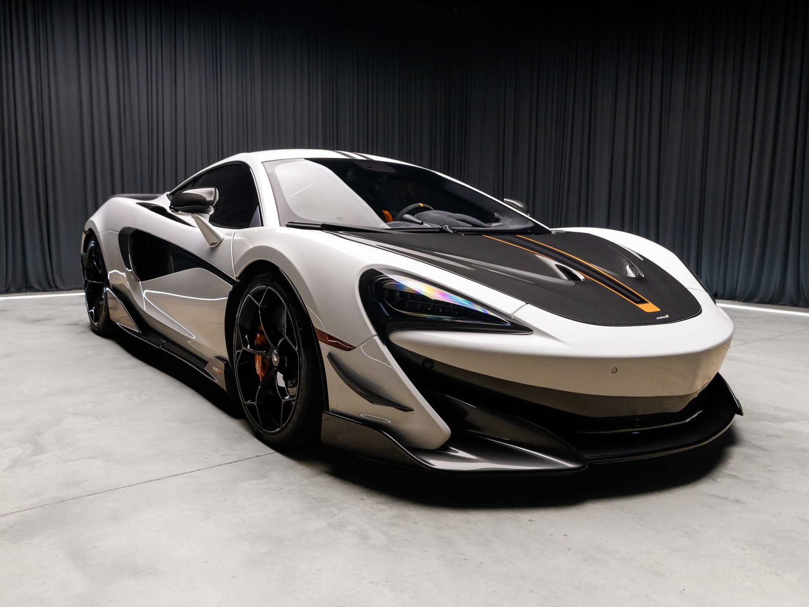 Used 2019 McLaren 600LT RWD image 19